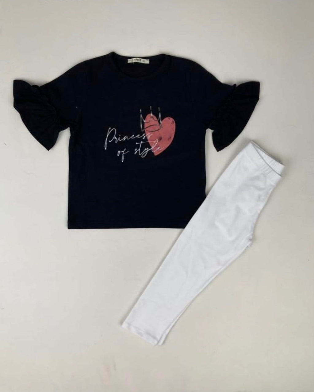 Belle set
